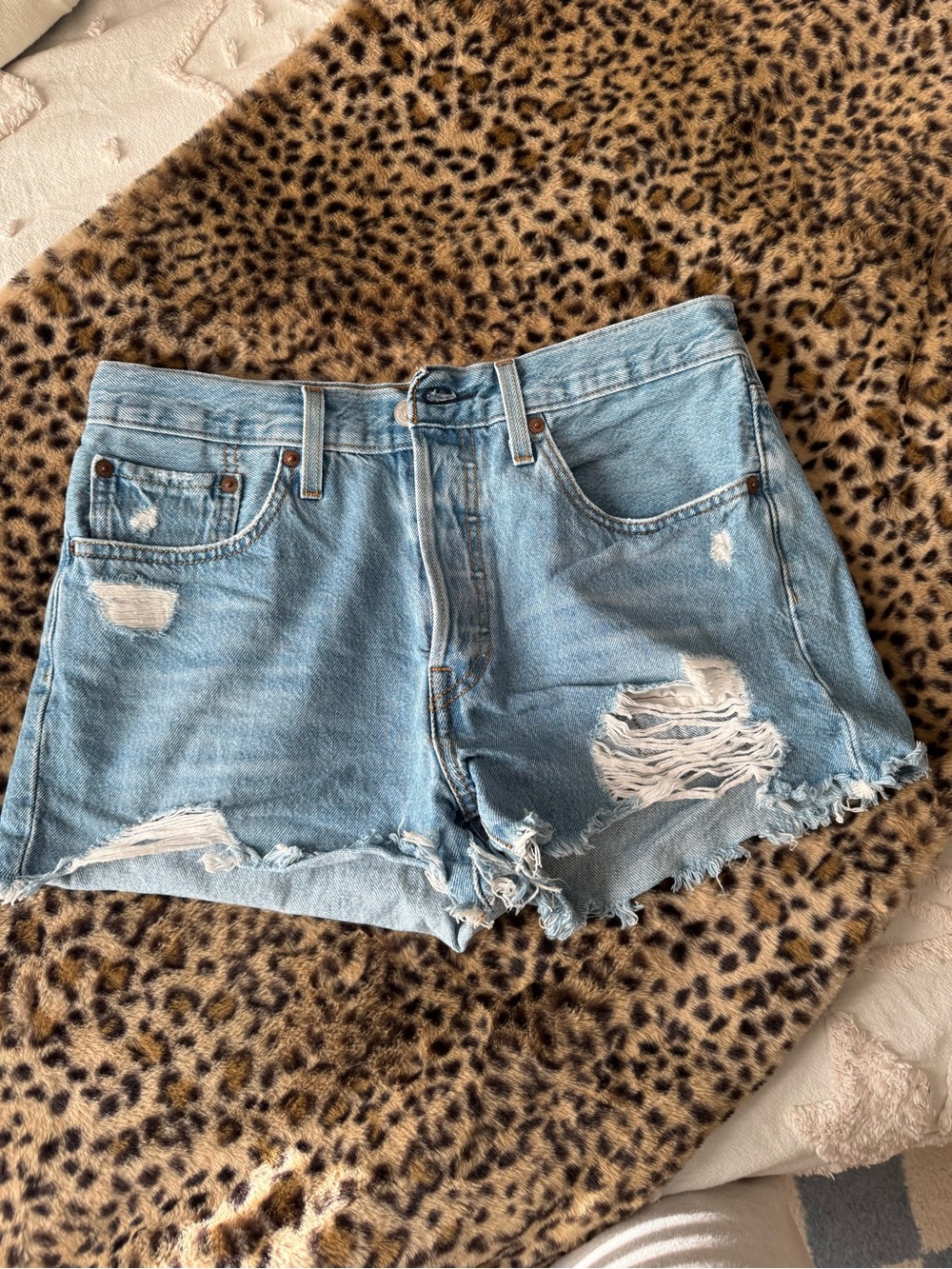 Levi’s denim shorts